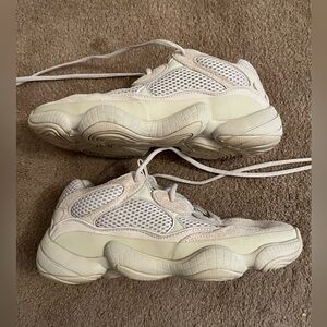 Yeezy Blush 500 Size 7 Men
